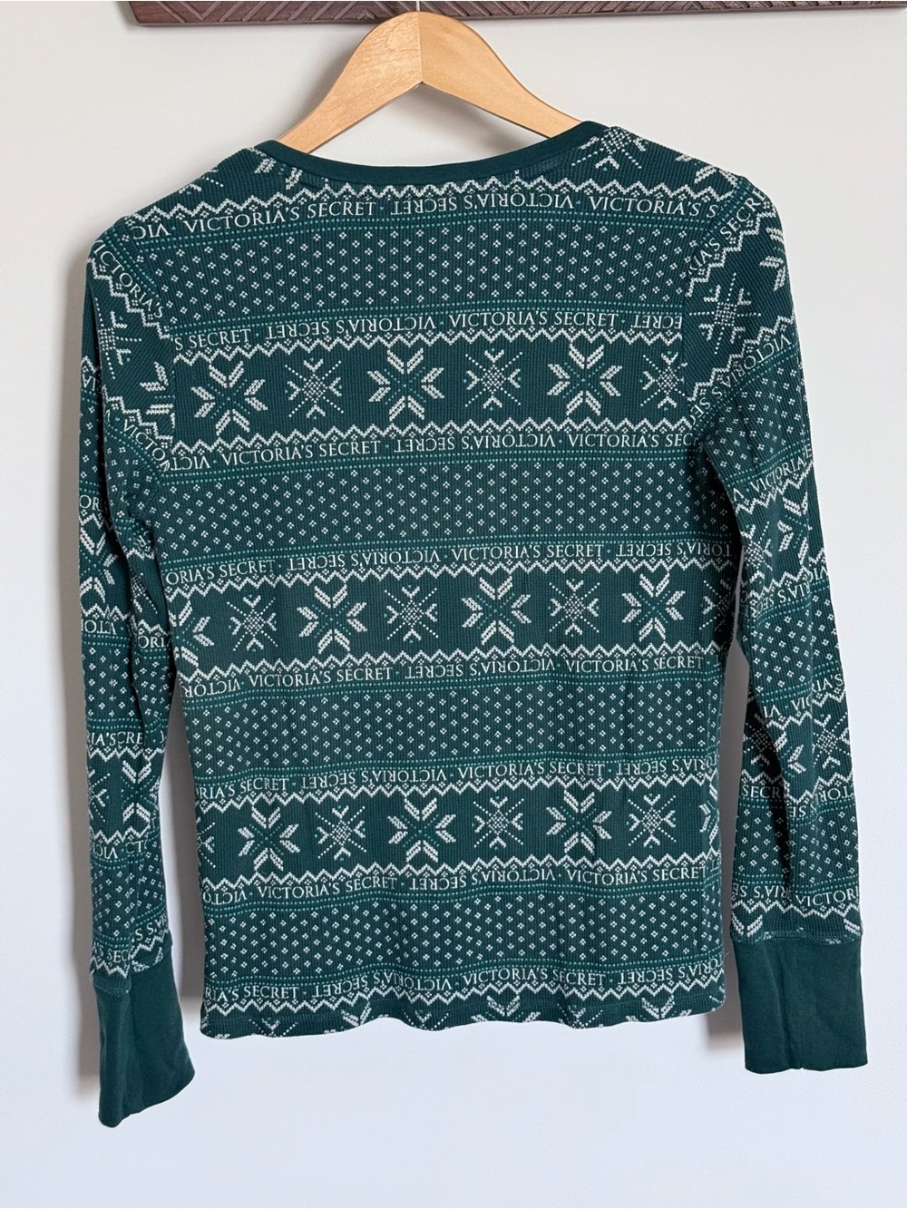 Victoria’s Secret Green Fair Isle Thermal Pajama Set Henley Shorts Medium - Picture 5 of 16
